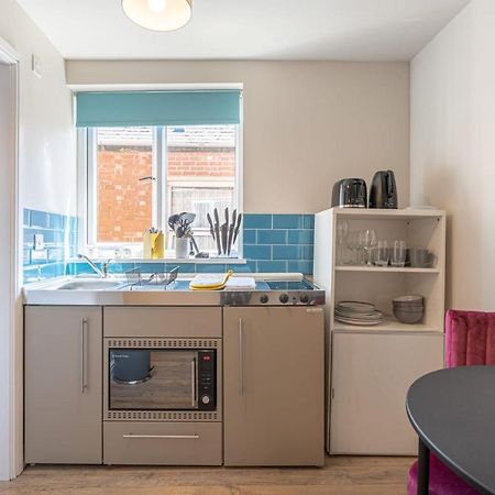 Superb One Bedroom Apartment In Coventry Cv1 *New* Esterno foto